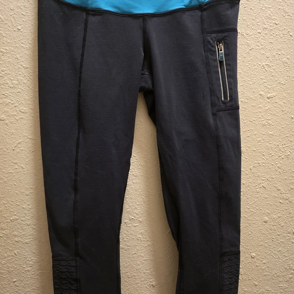 lululemon athletica Black and Teal Leggings - Picture 2 of 5